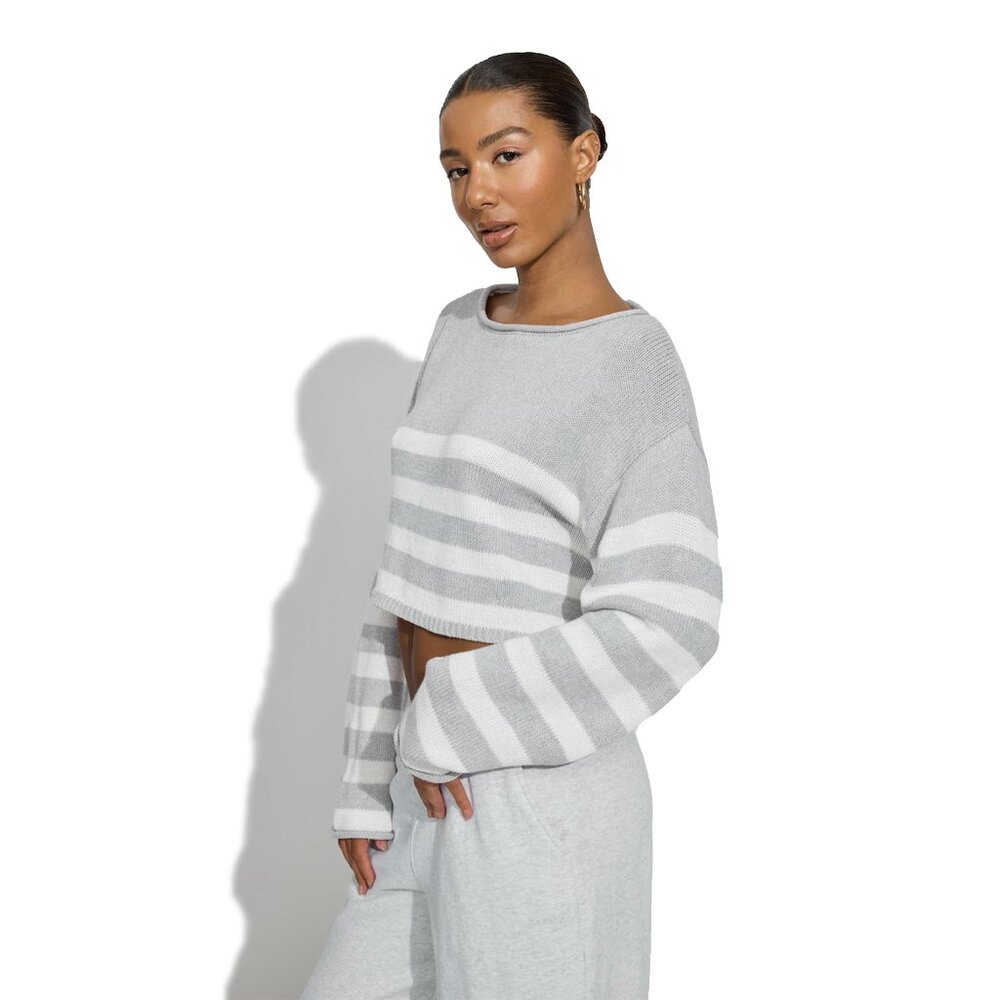 Garage Sweater Womens M/L Grey & White Round Neck Long Sleeve Cropped Knit Top